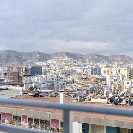 Miku Apartments-Luxury City View At Wilson Square 티라나 외부 사진