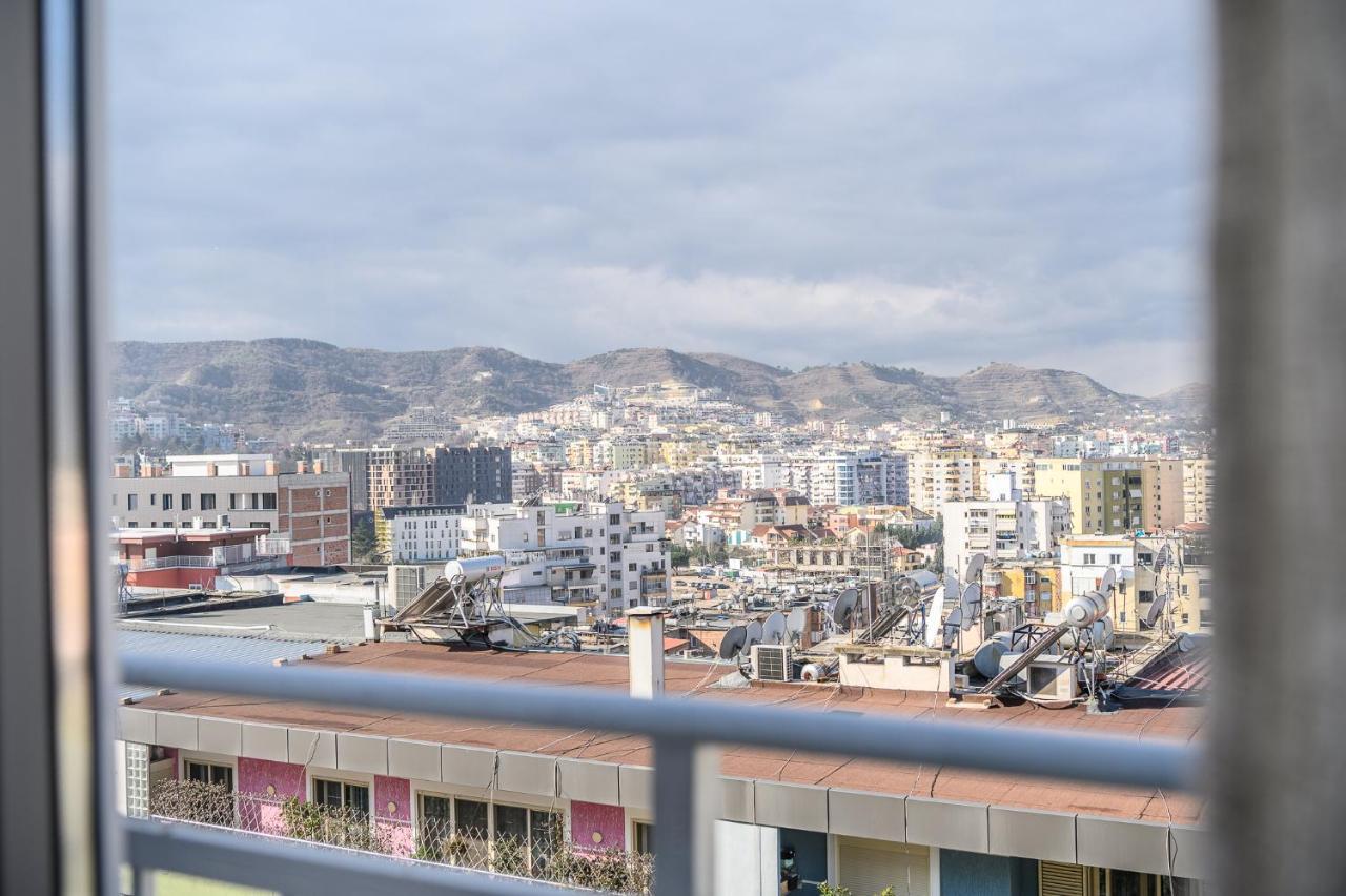 Miku Apartments-Luxury City View At Wilson Square 티라나 외부 사진